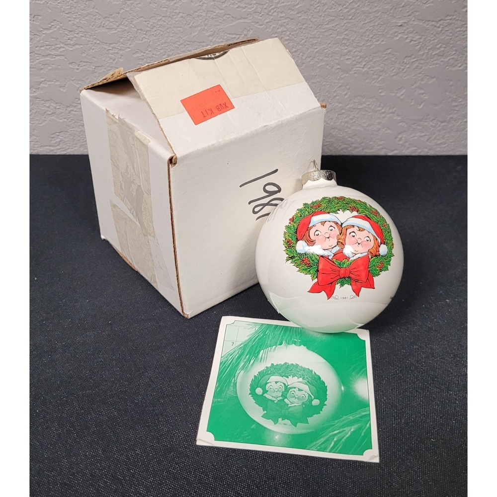 Vintage 1981 Campbell's Kids Collector's Edition Christmas Glass Ball Ornament
